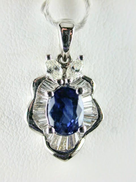 18K White Gold Sapphire Diamond Pendant