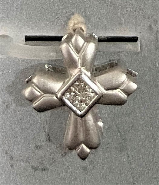 18K White Gold Diamond Cross Pendant