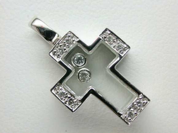 18K White Gold Diamond Cross Pendant