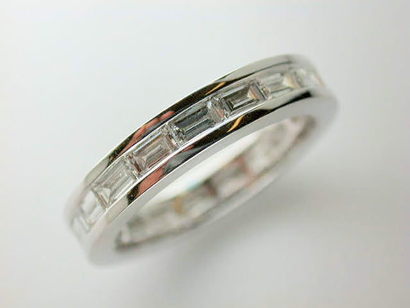 18K White Gold Diamond Eternity Ring