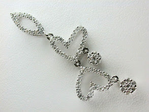 18K White Gold Diamond Heart Pendant