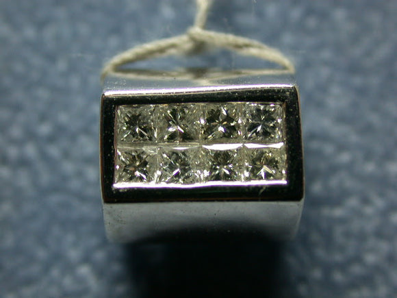 18K White Gold Diamond Pendant