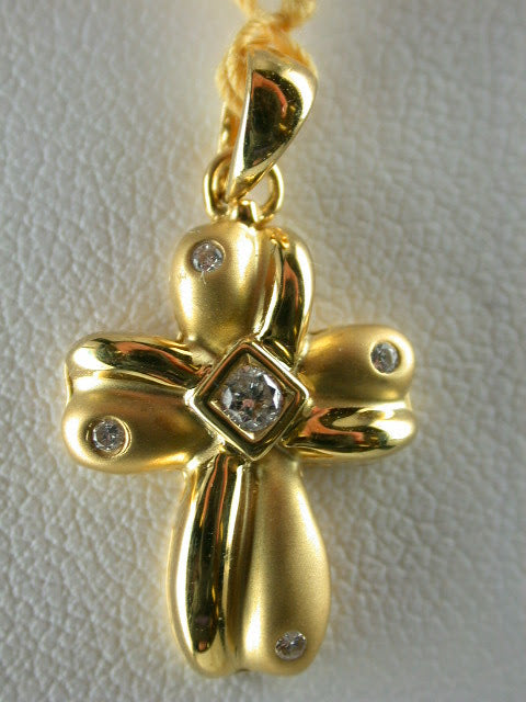 18K Yellow Gold Diamond Cross Pendant