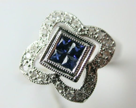 18K White Gold Sapphire Diamond Ring