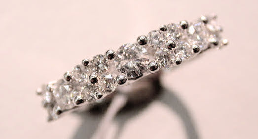 18K White Gold Diamond Ring